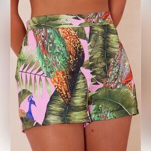 Private island satin Shorts sz XS